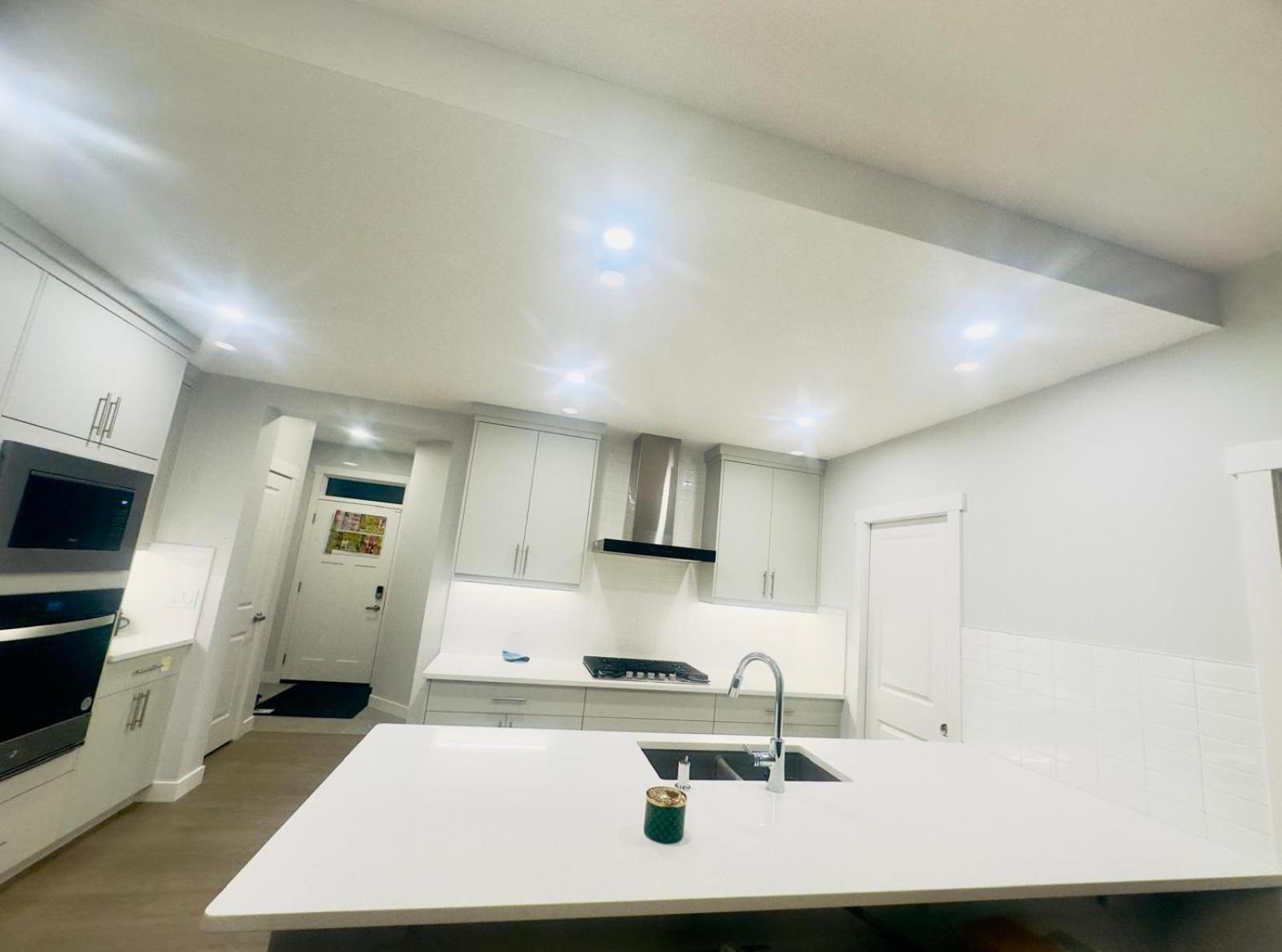 Private Room Minutes To Calgary Airport Yyc, Downtown, Banff Ngoại thất bức ảnh